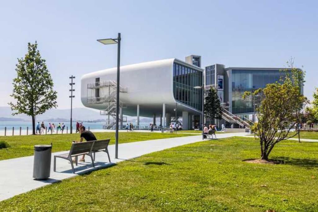 Alojamientos Turisticos Con Terraza En Santander Lapera Esterno foto