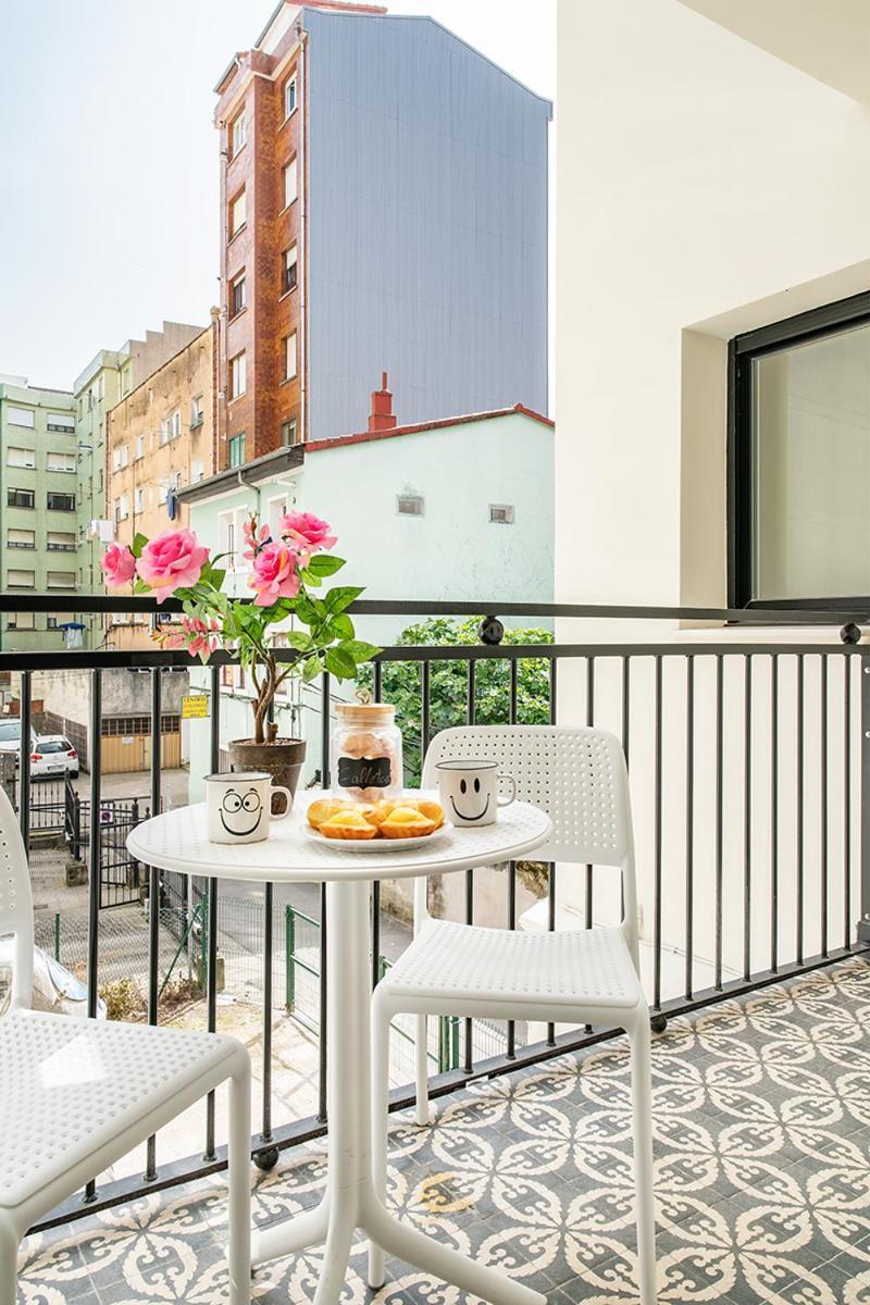 Alojamientos Turisticos Con Terraza En Santander Lapera Esterno foto